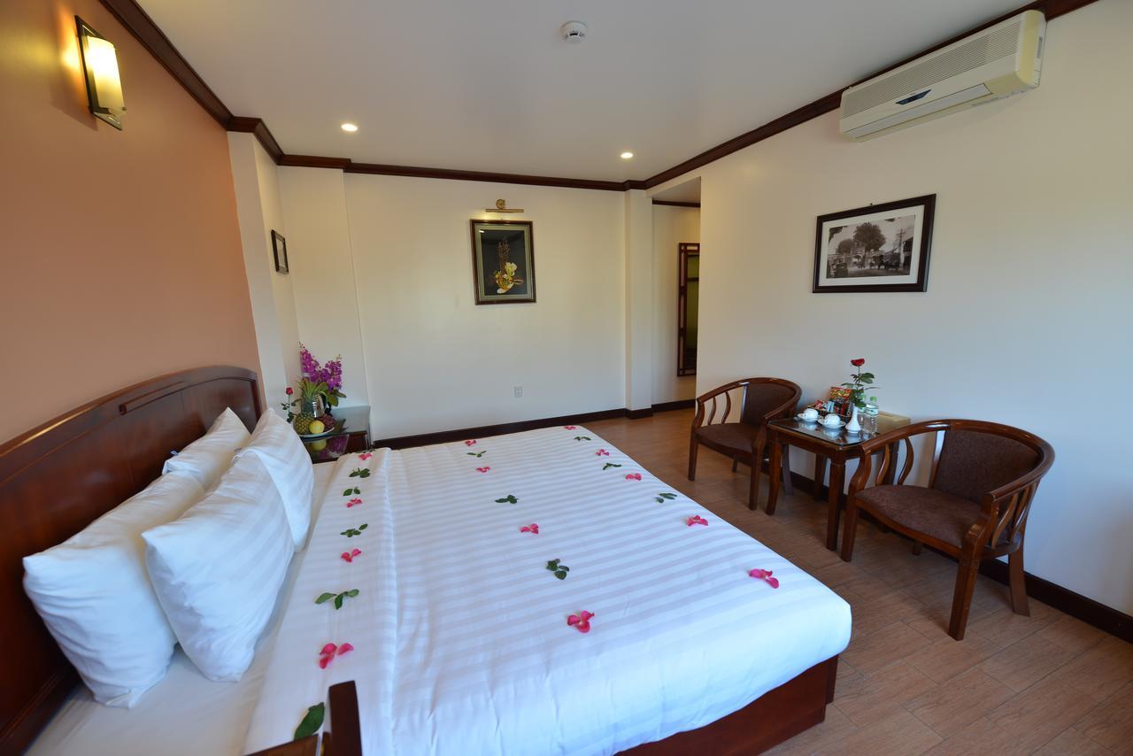 Blue Hanoi Inn Legend Hotel エクステリア 写真